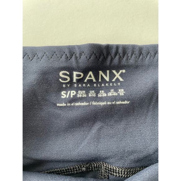 Spanx Shaping Compression Crop Legging Lapis Night Size Small - Picture 5 of 10